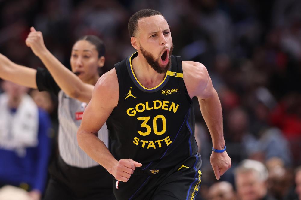 球场上大放 球场上大放