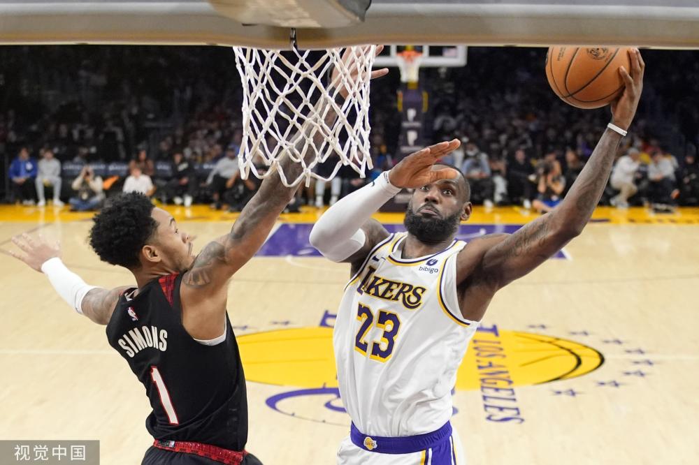 前场球员 前场球员