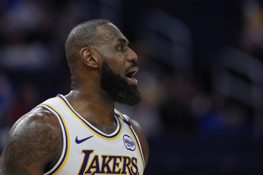 巴萨迫切需 巴萨迫切需