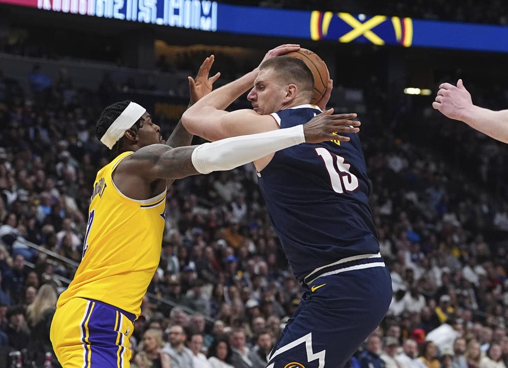 李明与队友 李明与队友